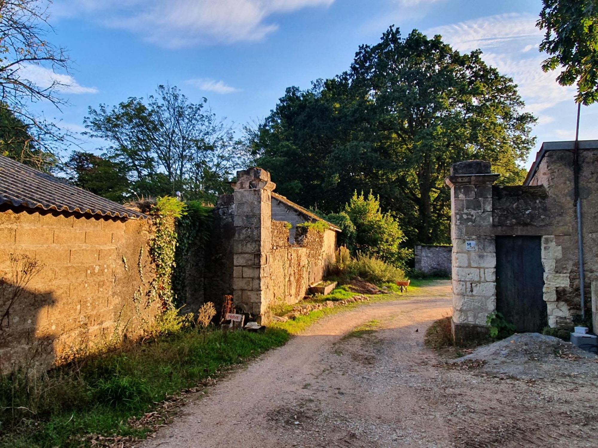 Superbe Maison De Campagne A Deux Pas De Nantes Treillières Exteriör bild
